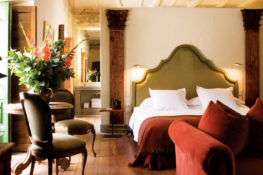 Luxury Hotel Room