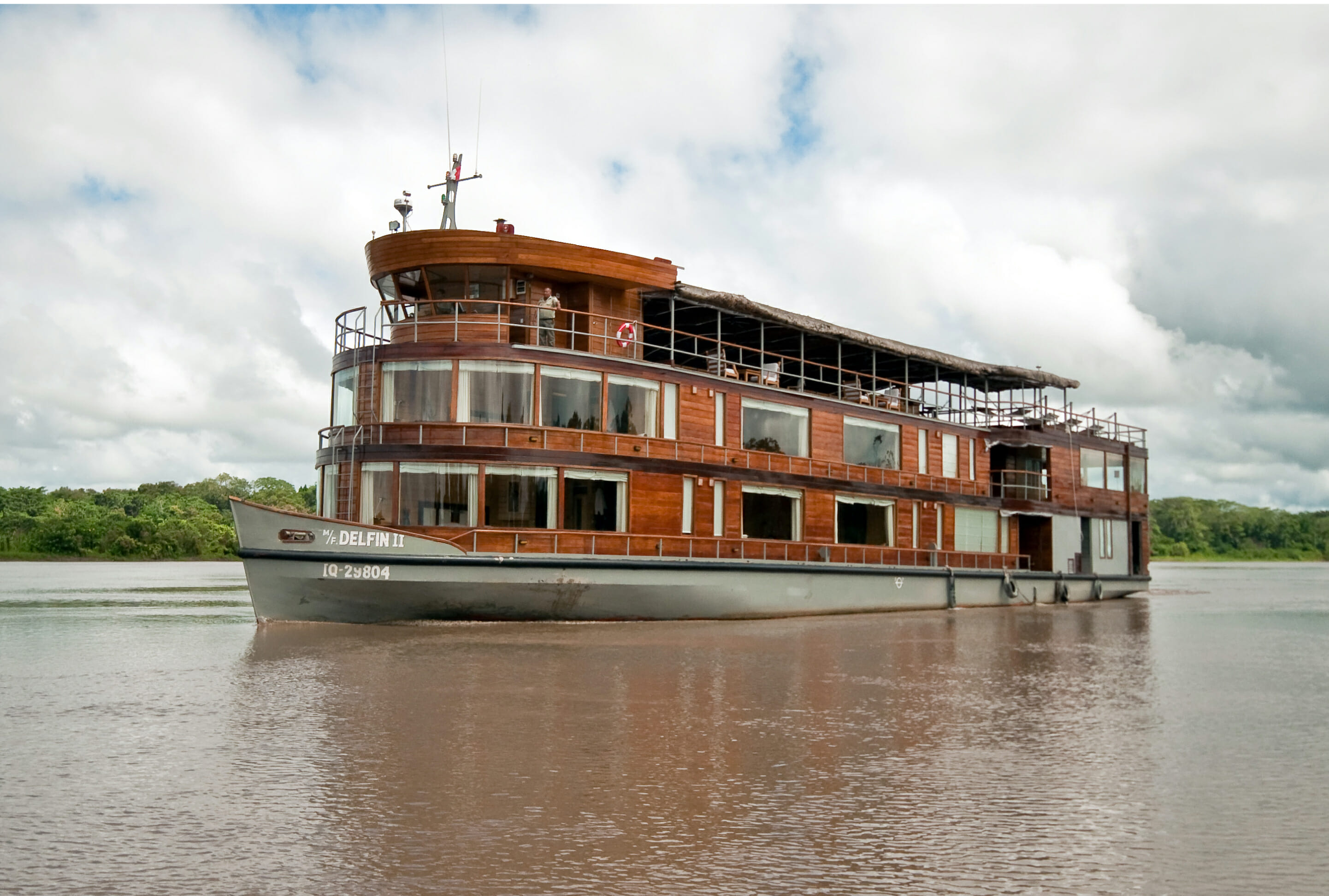 amazon river boat cruise peru