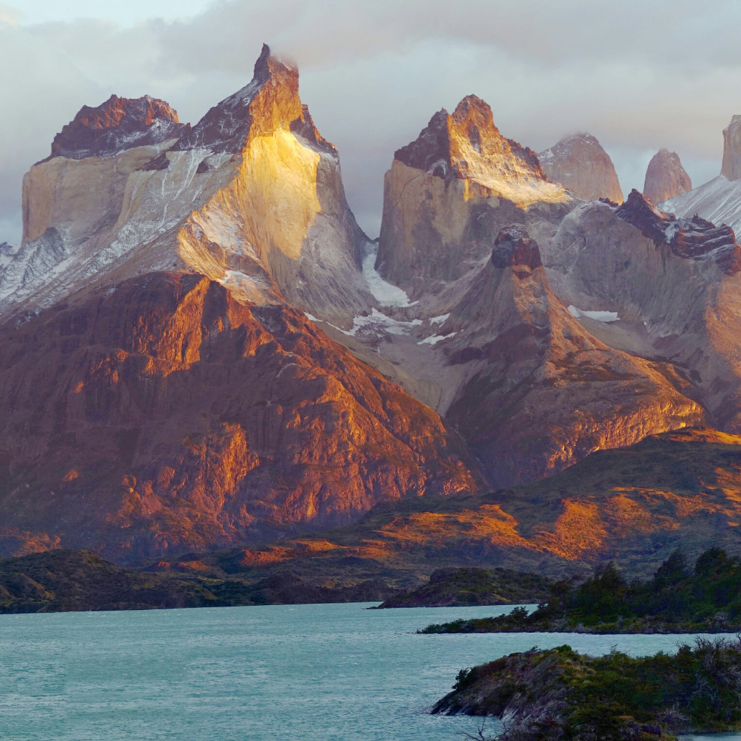 Best Time to Travel to Chile & Other FAQs | Knowmad Adventures