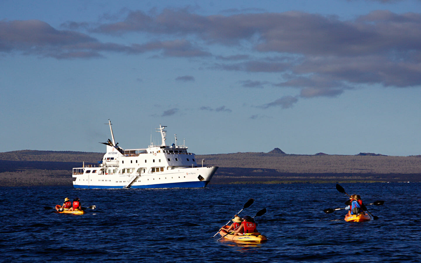    Galapagos Islands Cruises 