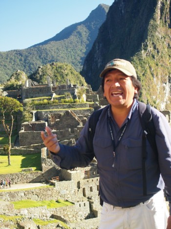 Private Tour Guide in Peru - Knowmad Adventures