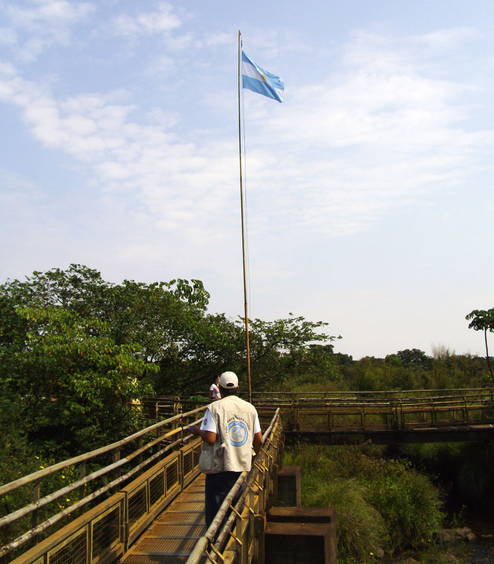 Iguazu Falls Visit + Travel Information - Knowmad Adventures