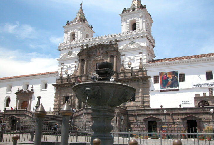 Knowmad Traveler photo of colonial Ecuador