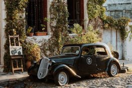Classic car in Uruguay. Contact your Uruguay travel planner today at Knowmad Adventures.