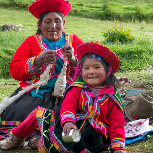 Amaru community, Peru